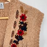 Vintage Jantzen Granny Sweater‎ Vest Womens L Tan Cable Knit Embroidered Floral Brown Size L Photo 4