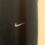 Nike Capri Leggings Photo 1