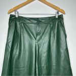 Anthropologie  NWT Green Faux Leather Cullotes Size 10 Photo 3