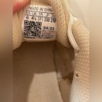 Adidas Women’s Response CL White Sneakers Size 6 Photo 6