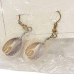 Vintage Made in Philippines White Seashell Dangle Earrings NEW Photo 0
