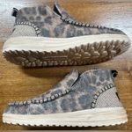 Hey Dude  Women's Size 7 Helis Leo Nut Leopard Faux Fur Lining Slip On Boots Photo 1