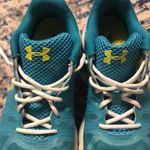 Under Armour  Running Shoes Size 9-EUC Photo 2