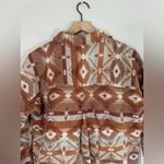 ROCK & ROLL Denim Women’s Southwestern Print Jacquard Shacket Medium Tan Brown Photo 6