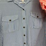 SO (2) Ladies vertical stripe button down shirt size Small Photo 3