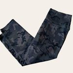 Zyia  Active Camo Crop Leggings Photo 0