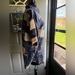 Vintage K Arnold book floral print short sleeve silk blouse, size medium Blue Photo 5