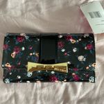 Betsey Johnson NWT  Gold Bow Navy Blue & Roses Patent Leather Wallet Photo 0