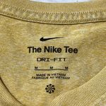  women’s gold the Nike tee size medium Photo 2