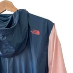 The North Face  Women’s Windwall Fanorak 2.0 Packable Windbreaker Jacket M Photo 11