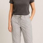 Fresh Produce Women’s Grey Capri Cargo Pants Sz 1X Photo 0