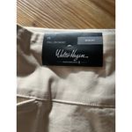 Woman’s golf skort, khaki medium NWT Photo 5