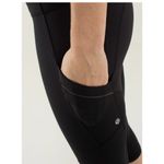 Lululemon  Leggings Size 8 Black Run Mod Moves Crop Capri Athletic Photo 4