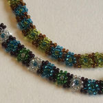 Lot of 2 Vintage Boho Seed Bead Flower Beaded Bracelets Photo 6