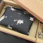 Coach Boxed Corner Zip Wristlet With Snowman Print c7401 Photo 0