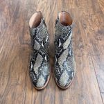 Madewell • The Rosie Ankle Boot in Snake Embossed Leather Moonstone Multi heeled Photo 2