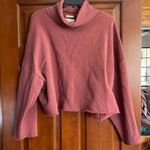 American Eagle AHH-MAZINGLY soft cropped pullover M Photo 0