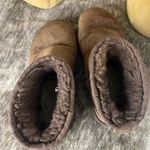 UGG  Classic Suede Women Boots Size 7 Photo 5
