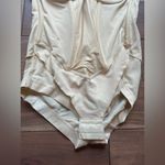 Maidenform  Ultra-Firm Convertible Body Shaper With Underwire Bra‎ Size 34C Photo 5