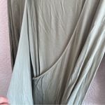 Caden Lane Women’s Bamboo Green Solid Wrap Crossover Maternity Robe One Size Size undefined Photo 4