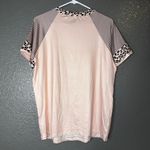 Women’s Pink Leopard & Stripe Raglan Sleeve Top Size ? Casual Loose Fit Short Black Size L Photo 2