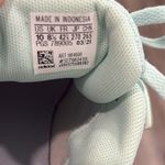 Adidas  cloud foam running shoes- mint green size 10 Photo 6