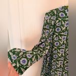 Bobeau L Floral Green 3/4 Sleeve Ruched Shoulder Blouse Photo 2