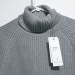 UGG  Ceanne Turtle neck sweater 

Size S Photo 6