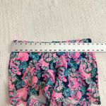 Lilly Pulitzer  6 The Buttercup scallop hem shorts SH 2945 Photo 1