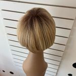 Dark roots, blood full wig Tan Size undefined Photo 6