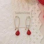 Southern Living Red Stone & Gold Semi Photo 0