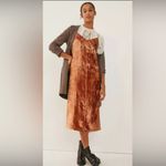 Anthropologie  Embroidered Copper velvet dress size 14
Lucie Velvet Embroidered Photo 13