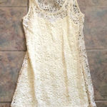 Dainty Hooligan small cream lace dress Photo 0