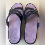 Crocs Women's Sandals with Black Straps and Lavender Footbed Photo 1