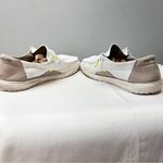 Hey Dude Shoes Wendy star white women's 10 neutral color with zebra print star Photo 4