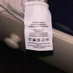 Nike cropped graphic tee Photo 2