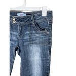 Candie's Womens Y2K Capri Jeans Size 7 Medium Blue Distressed Cuffed Photo 3