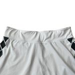 Reebok play dry series white and gray tennis skort women's size small Photo 2