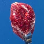 New Red Hot Lips Glitter Hair Clip Photo 2