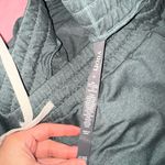 Vuori NWOT  Sweatpants Size Medium Green Unisex Photo 2