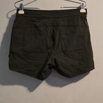 Athleta  Women's Green Cargo Shorts Photo 6