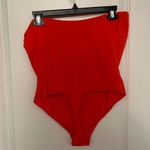 SKIMS  Fits Everybody Strapless Bodysuit Photo 3