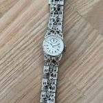 Seiko  Vintage Mechanical Ladies Watch Silver Dial Base Metal Bracelet Works Photo 5