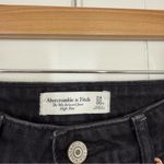 Abercrombie & Fitch  Black Curve Love High Rise The ‘90s Relaxed Jean Photo 7