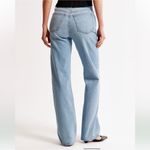 Abercrombie & Fitch  The 90s relaxed jeans high rise size 4/27 short Photo 2