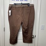 Dana Buchman NEW  women’s classic coral sands leopard‎ print belt capri pants 22W Photo 5