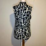 Theory  Moha abstract cloud sleeveless silk blouse size M NWT Photo 4