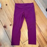 Alo Yoga ALO Crop Leggings Photo 1