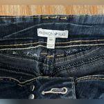 Fashion Bug  Wide-Belt, Stretch Jeans Photo 4