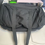 Tumi Nylon 21” Expandable Carry On Weekender Duffle Bag Black Photo 2